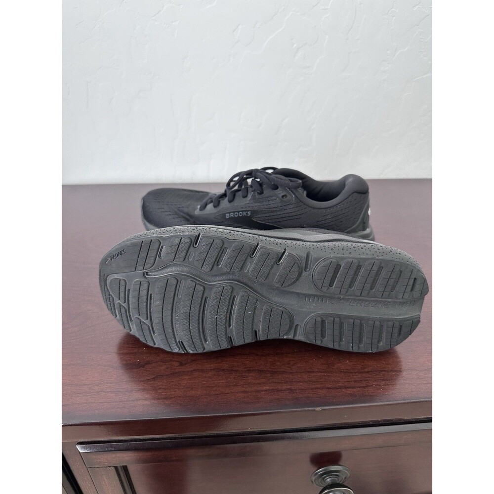8.5B MediumBrooks Ghost Max 2 Women’s 8 Black Running Walking Cushioned Sneakers - Picture 9 of 14